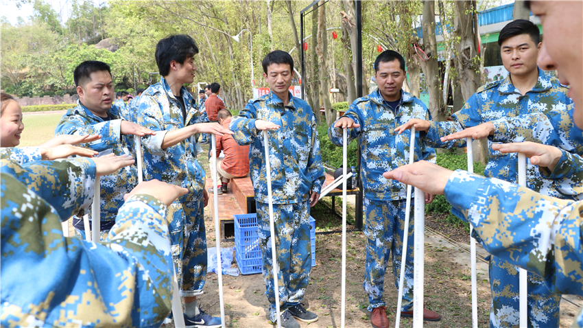 簡派照明團隊拓展訓練活動取得圓滿成功